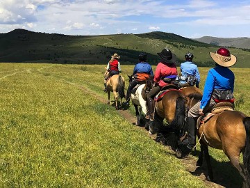 Horse Riding To Tsaatan Shamans